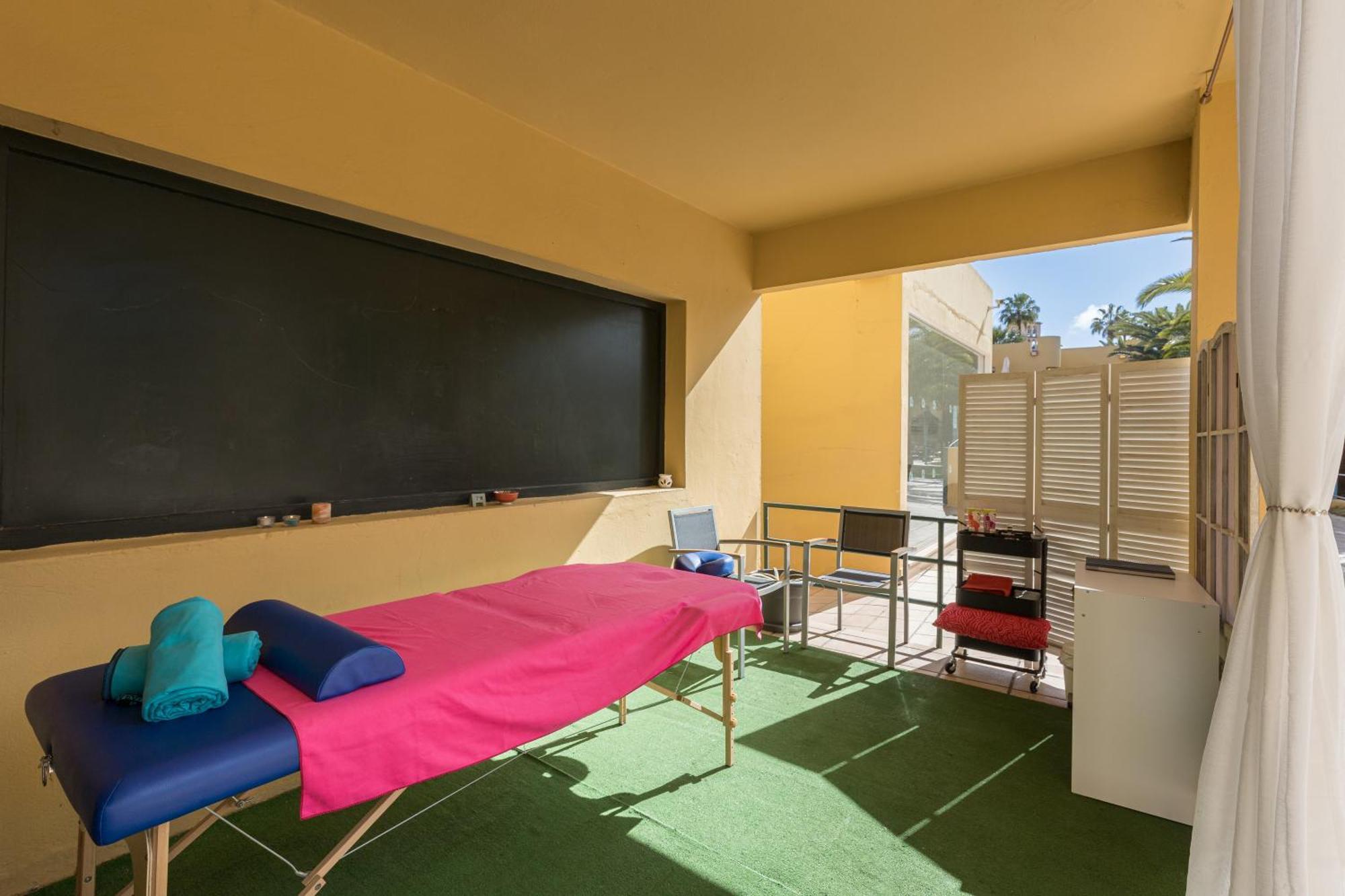 Home2Book Pool & Tennis Court Cozy Apt, Corralejo Eksteriør billede